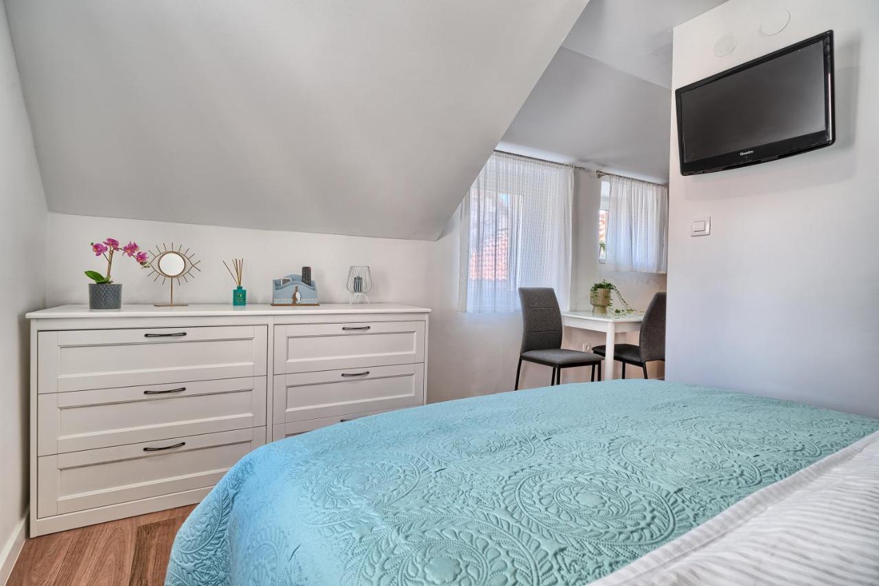 Loft Rooms Split Exterior foto
